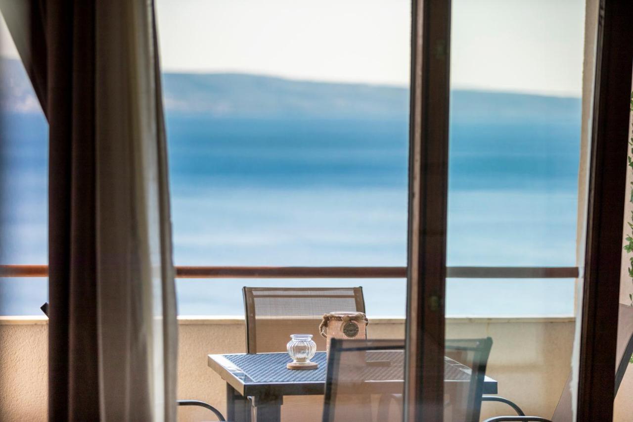 Ocean Apartman เยเซนิเซ ภายนอก รูปภาพ