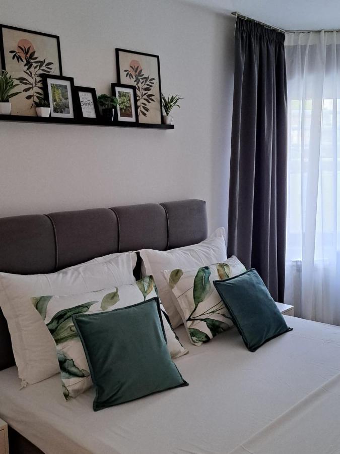 Ocean Apartman เยเซนิเซ ภายนอก รูปภาพ