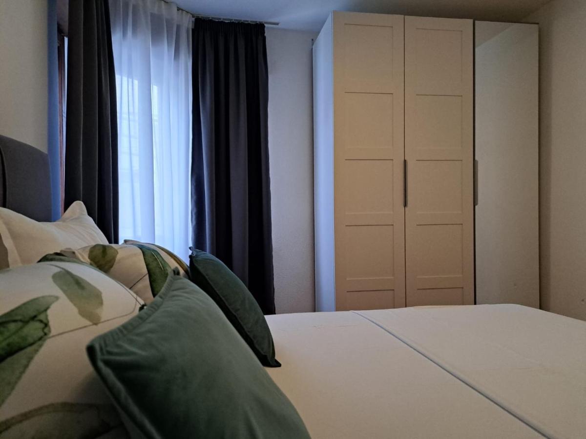 Ocean Apartman เยเซนิเซ ภายนอก รูปภาพ