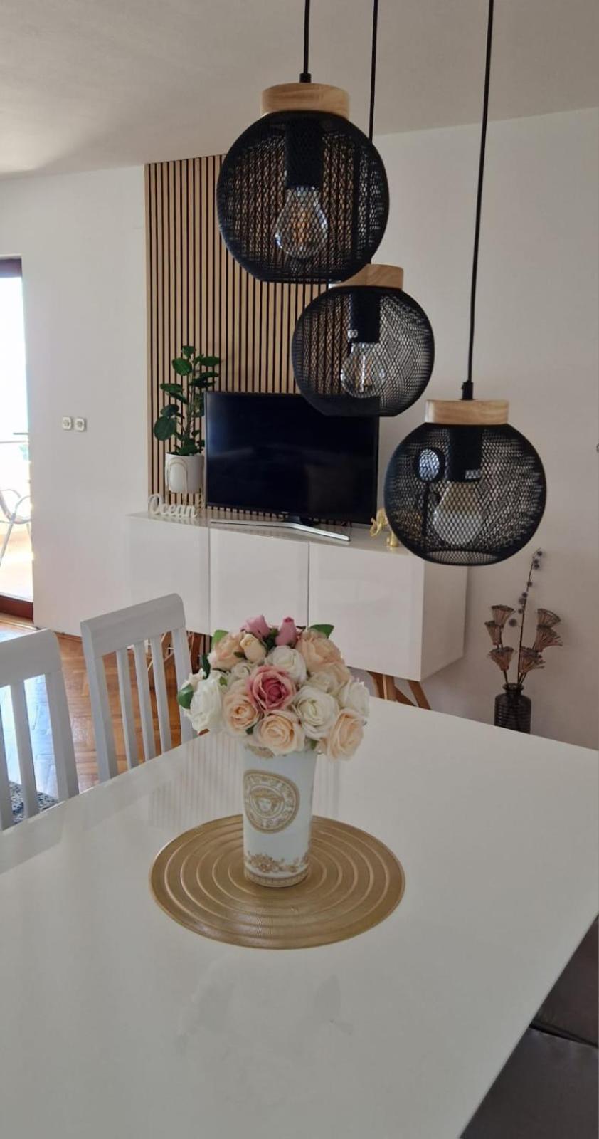 Ocean Apartman เยเซนิเซ ภายนอก รูปภาพ
